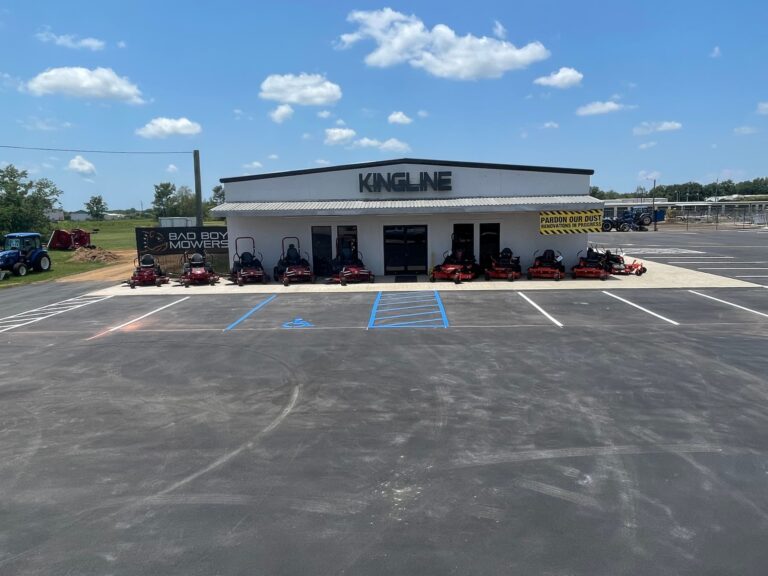 freshly painted parking lot with handicap spots for Kingline Equipment Inc.